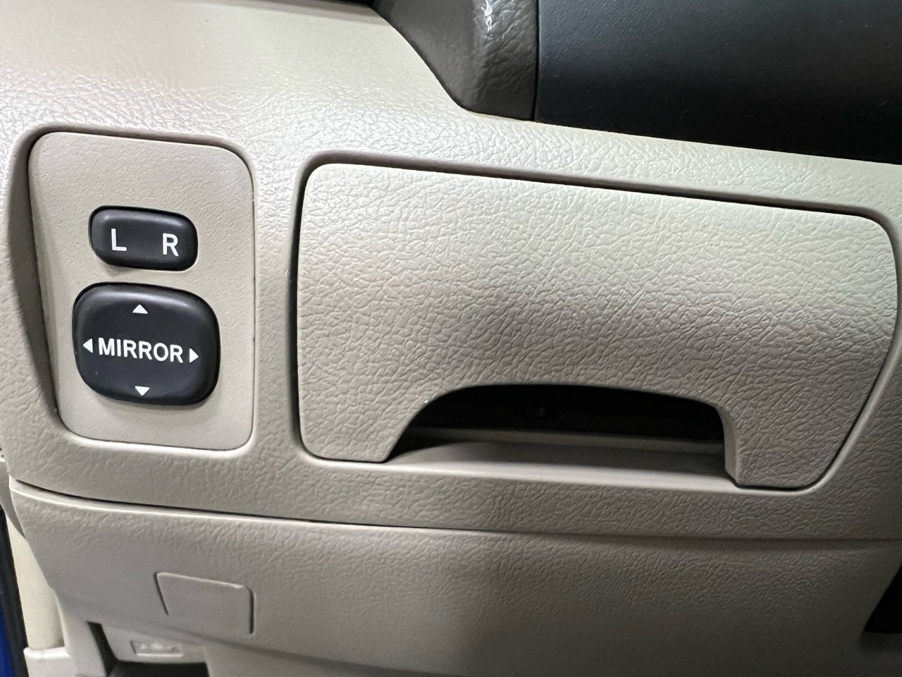 Toyota Camry CE 5-Spd AT 2007