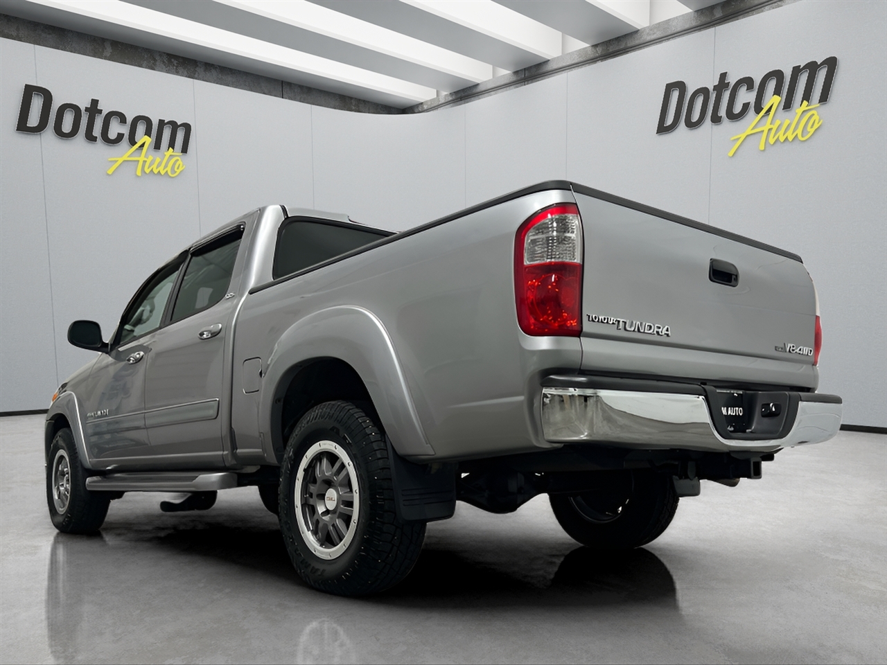 Toyota Tundra SR5 Double Cab 4WD 2004