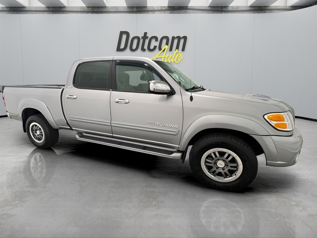 Toyota Tundra SR5 Double Cab 4WD 2004