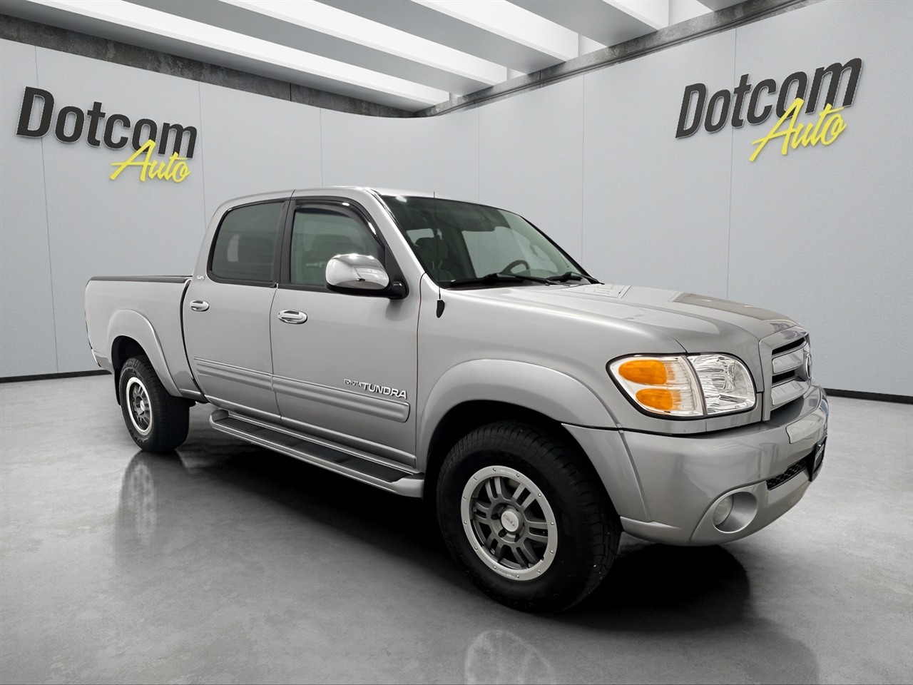 Toyota Tundra SR5 Double Cab 4WD 2004