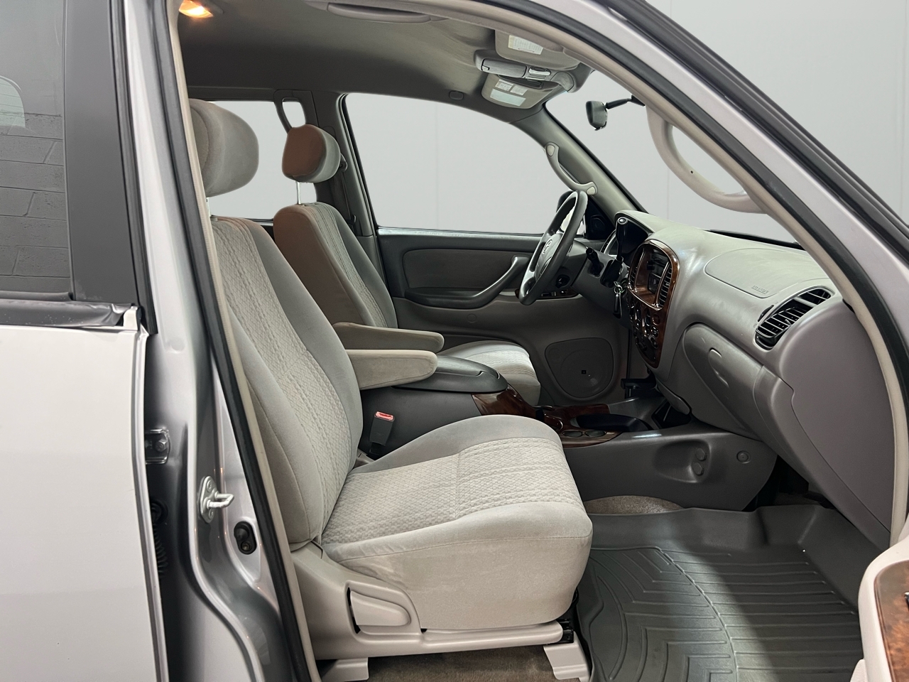 Toyota Tundra SR5 Double Cab 4WD 2004