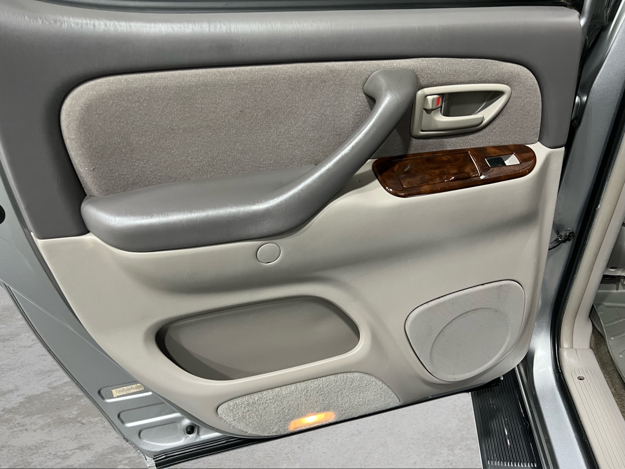 Toyota Tundra SR5 Double Cab 4WD 2004