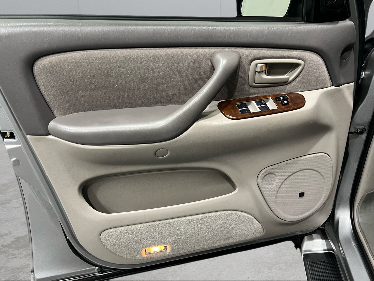 Toyota Tundra SR5 Double Cab 4WD 2004