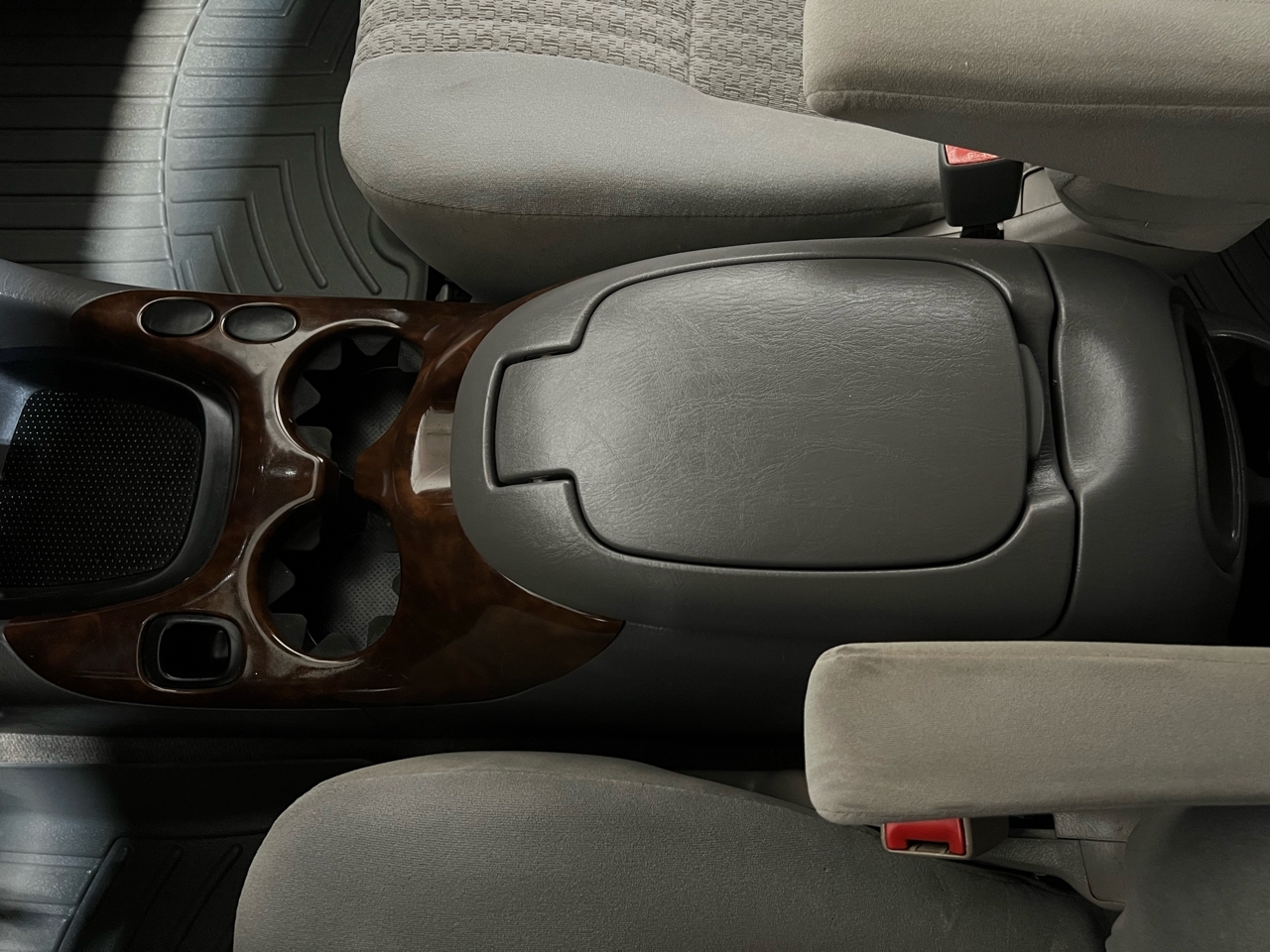 Toyota Tundra SR5 Double Cab 4WD 2004