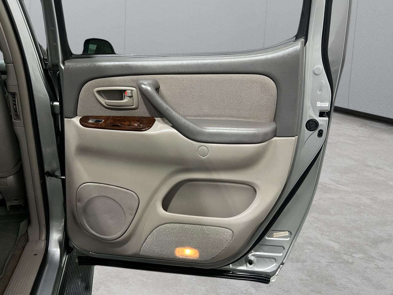 Toyota Tundra SR5 Double Cab 4WD 2004