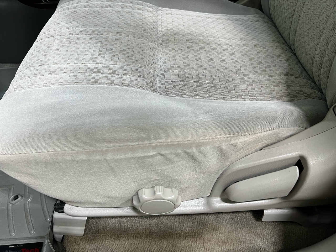 Toyota Tundra SR5 Double Cab 4WD 2004