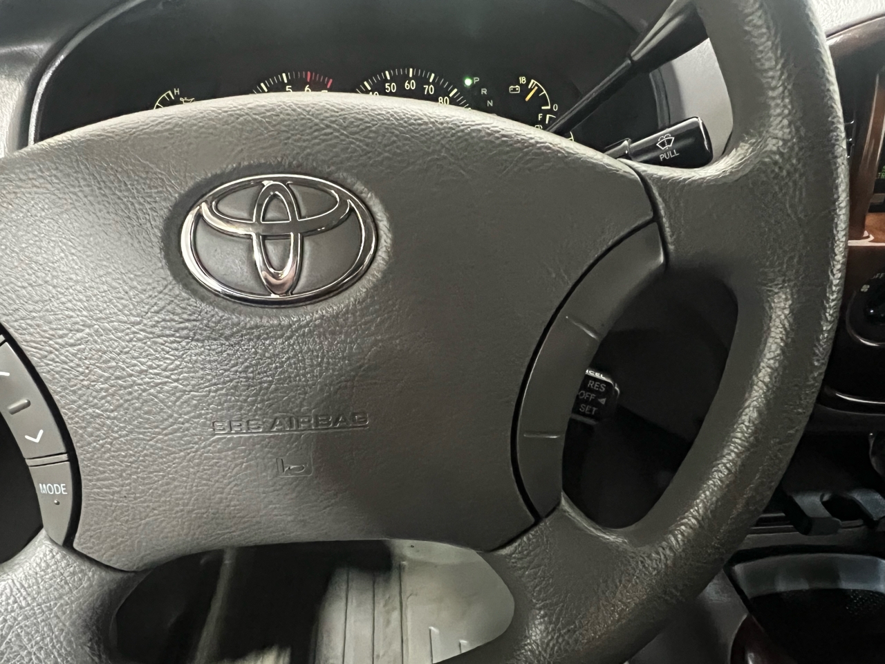 Toyota Tundra SR5 Double Cab 4WD 2004