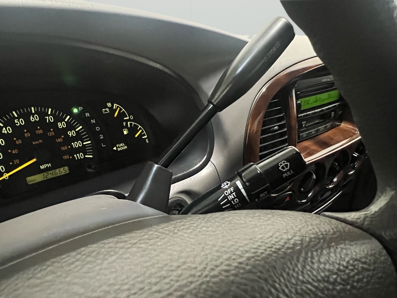 Toyota Tundra SR5 Double Cab 4WD 2004