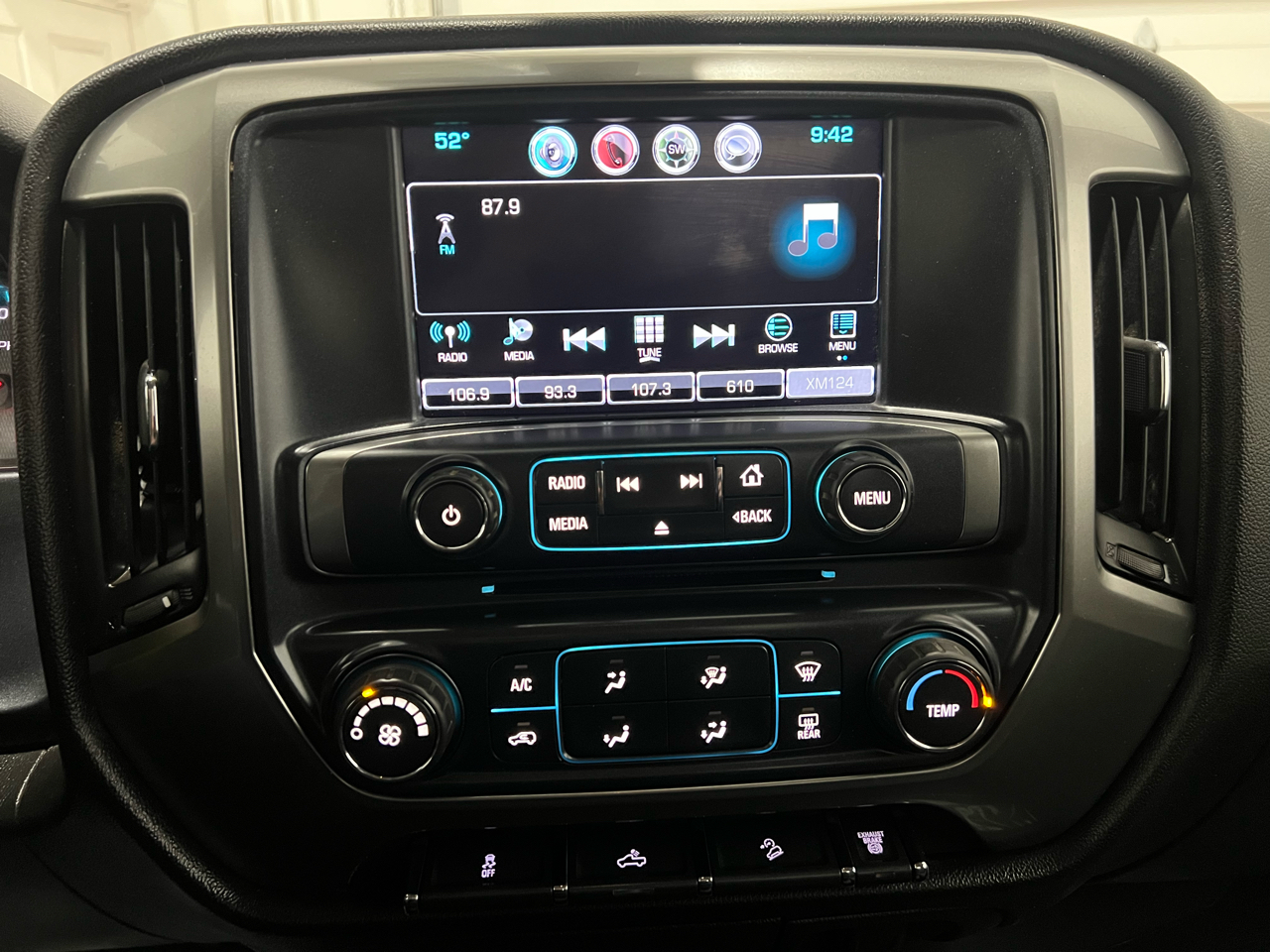 Chevrolet Silverado 2500HD Work Truck Long Box 4WD 2016