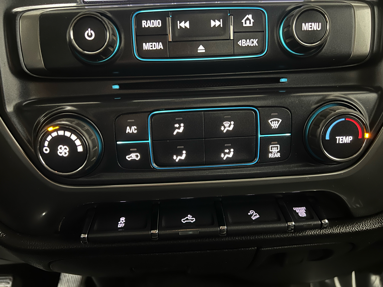 Chevrolet Silverado 2500HD Work Truck Long Box 4WD 2016