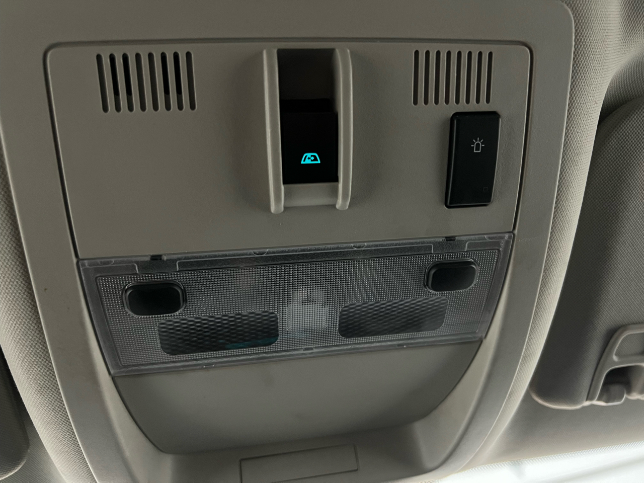 GMC Sierra 2500HD SLE Crew Cab 4WD 2011