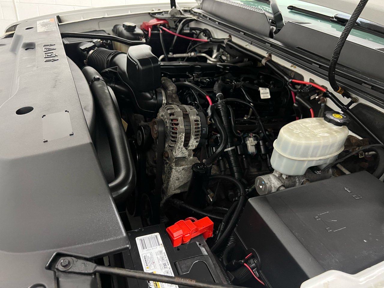 GMC Sierra 2500HD SLE Crew Cab 4WD 2011