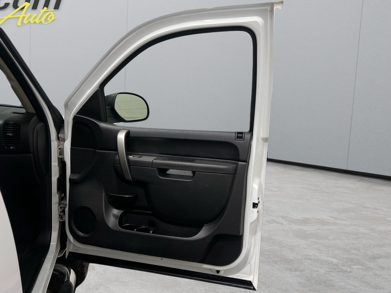 GMC Sierra 2500HD SLE Crew Cab 4WD 2011