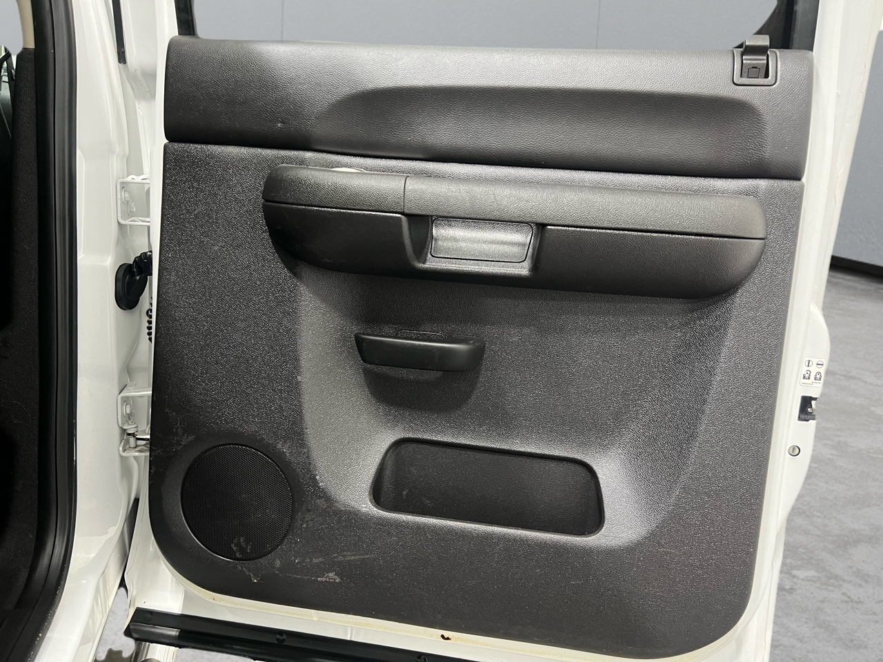 GMC Sierra 2500HD SLE Crew Cab 4WD 2011