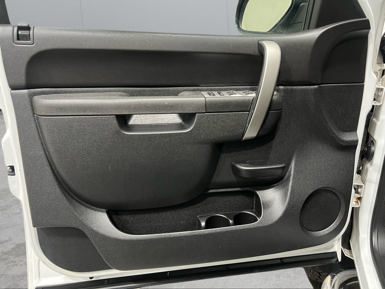 GMC Sierra 2500HD SLE Crew Cab 4WD 2011