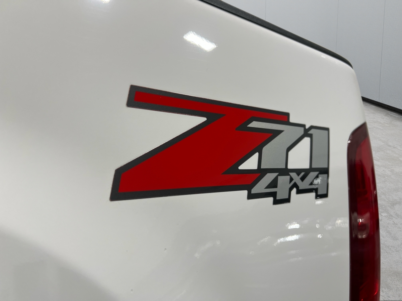 GMC Sierra 2500HD SLE Crew Cab 4WD 2011