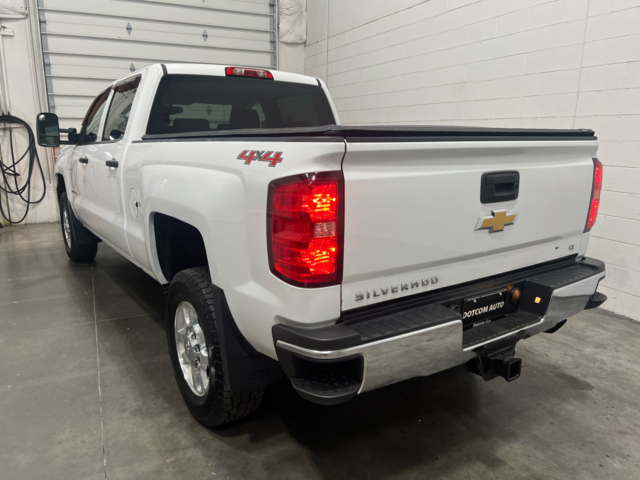 Chevrolet Silverado 2500HD LT Crew Cab Long Box 4WD 2015