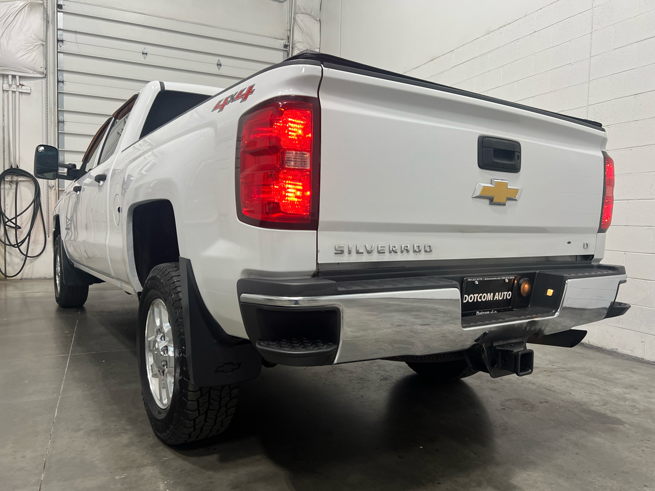 Chevrolet Silverado 2500HD LT Crew Cab Long Box 4WD 2015