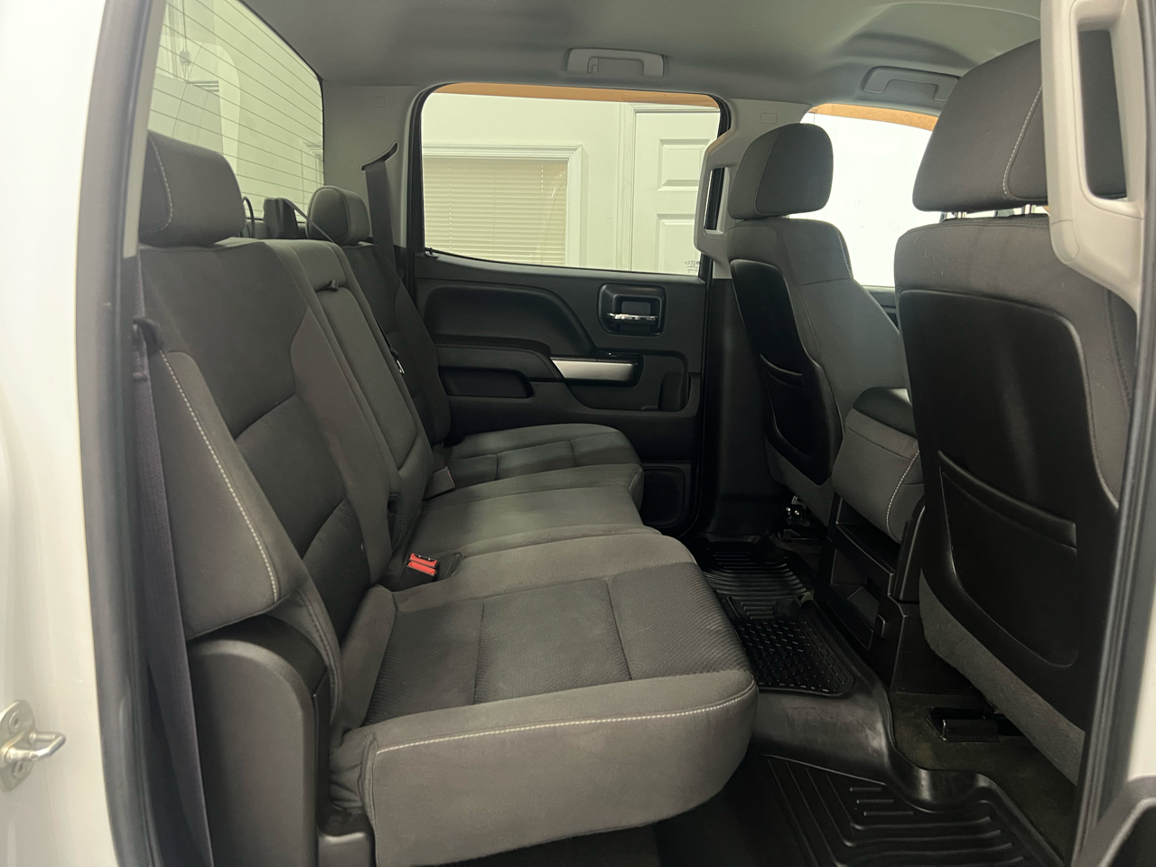 Chevrolet Silverado 2500HD LT Crew Cab Long Box 4WD 2015