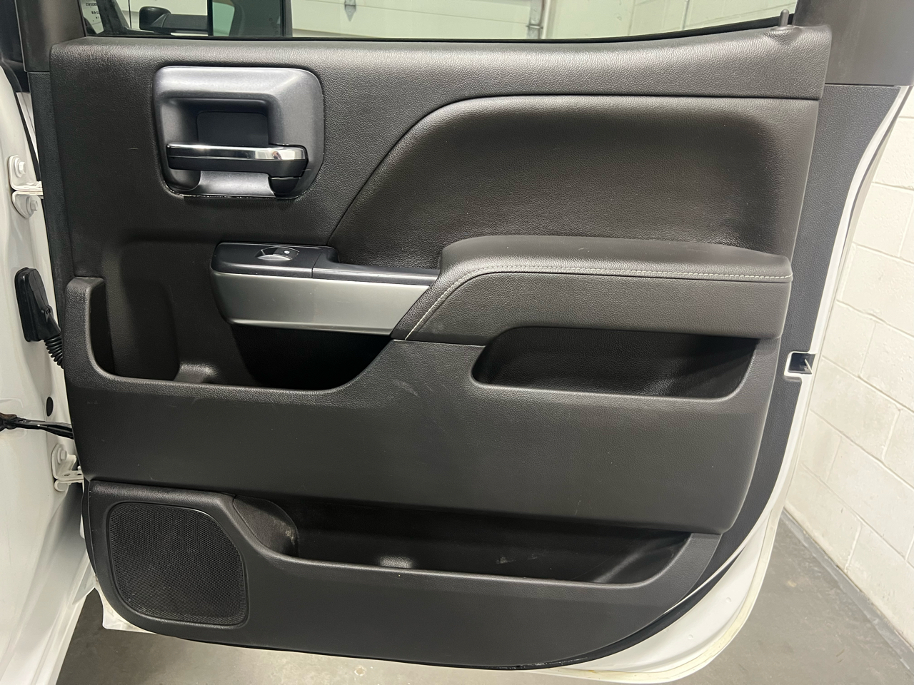 Chevrolet Silverado 2500HD LT Crew Cab Long Box 4WD 2015