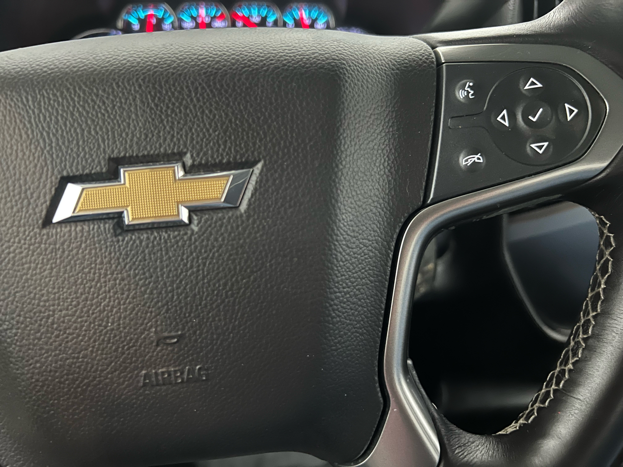 Chevrolet Silverado 2500HD LT Crew Cab Long Box 4WD 2015