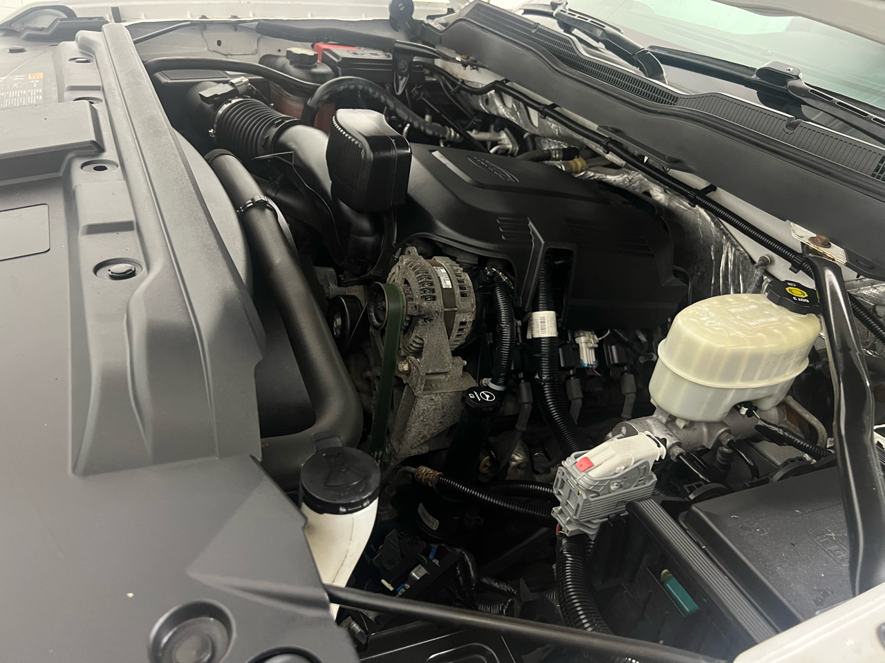 Chevrolet Silverado 2500HD LT Crew Cab Long Box 4WD 2015