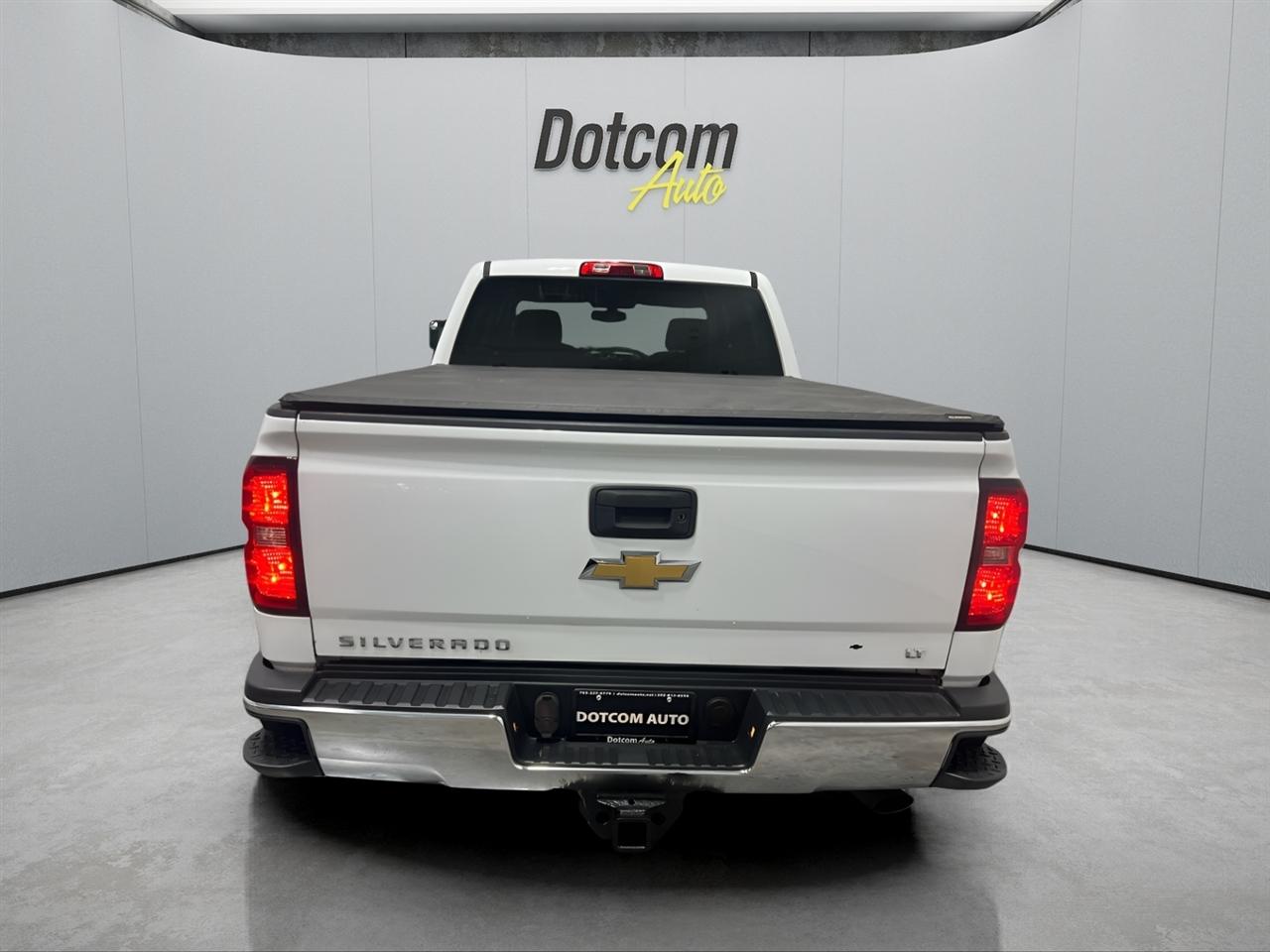 Chevrolet Silverado 2500HD LT Crew Cab Long Box 4WD 2015