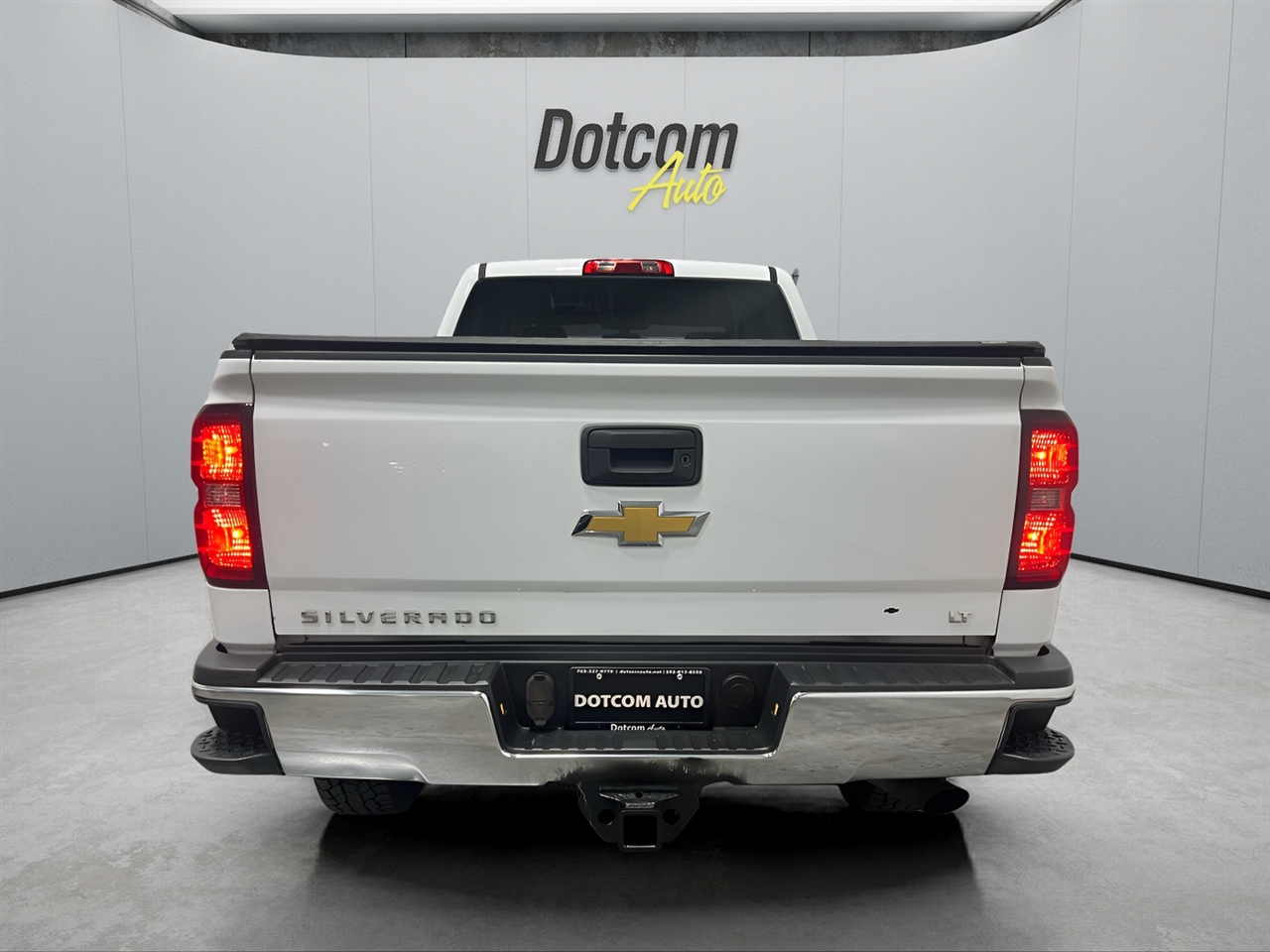 Chevrolet Silverado 2500HD LT Crew Cab Long Box 4WD 2015