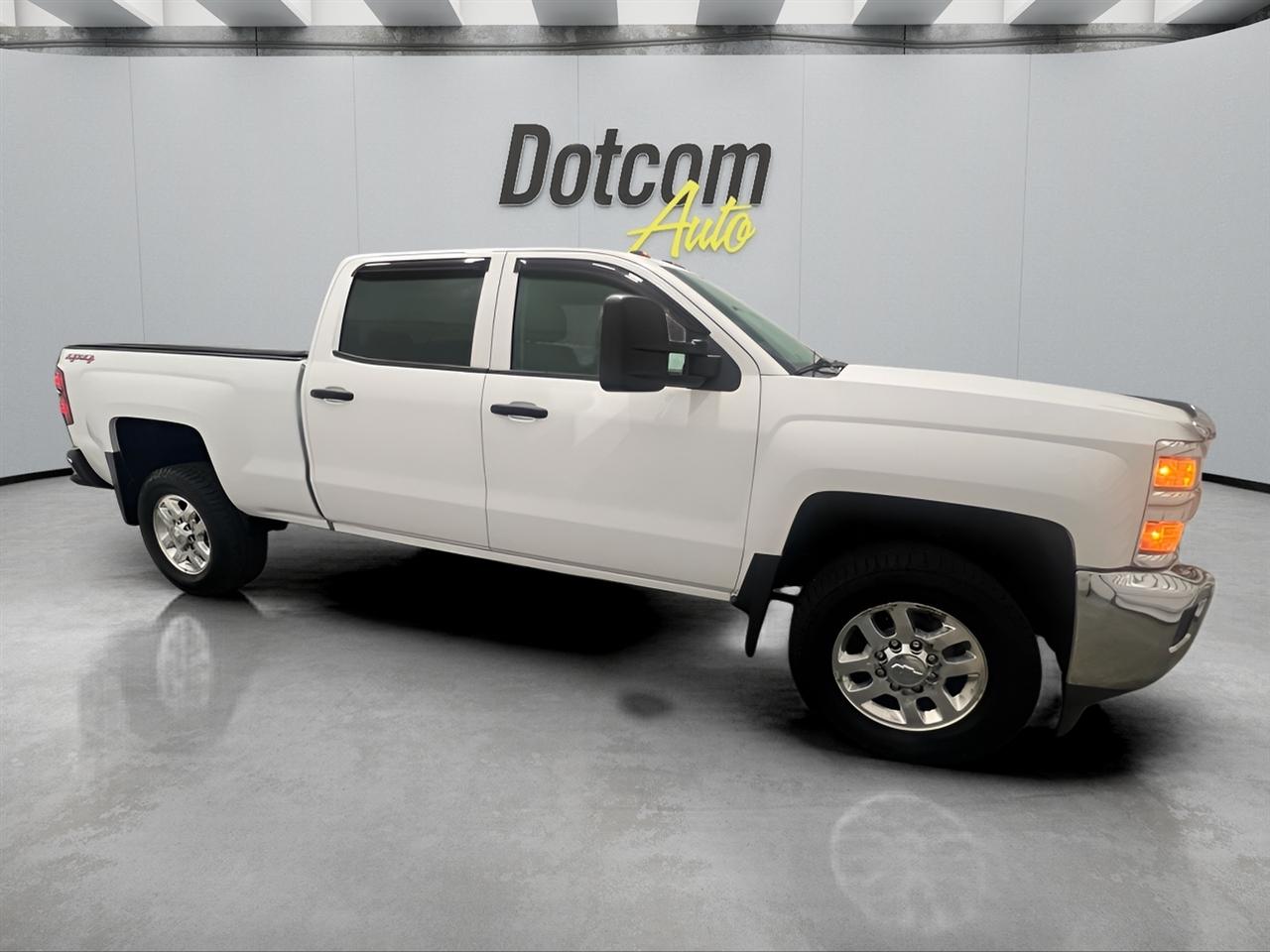 Chevrolet Silverado 2500HD LT Crew Cab Long Box 4WD 2015