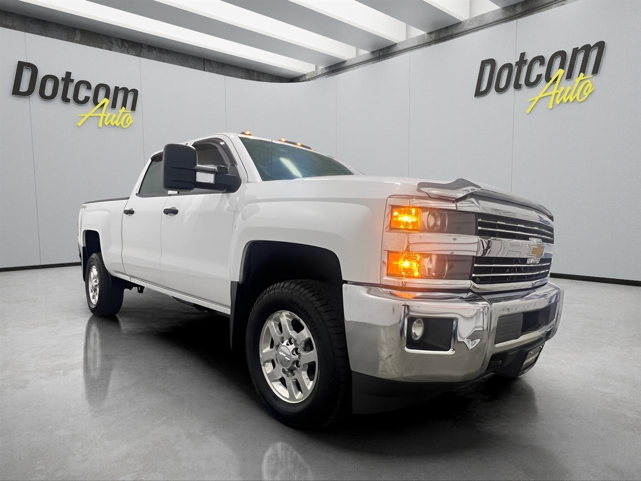 Chevrolet Silverado 2500HD LT Crew Cab Long Box 4WD 2015