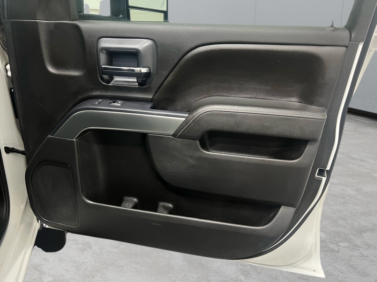 Chevrolet Silverado 2500HD LT Crew Cab Long Box 4WD 2015