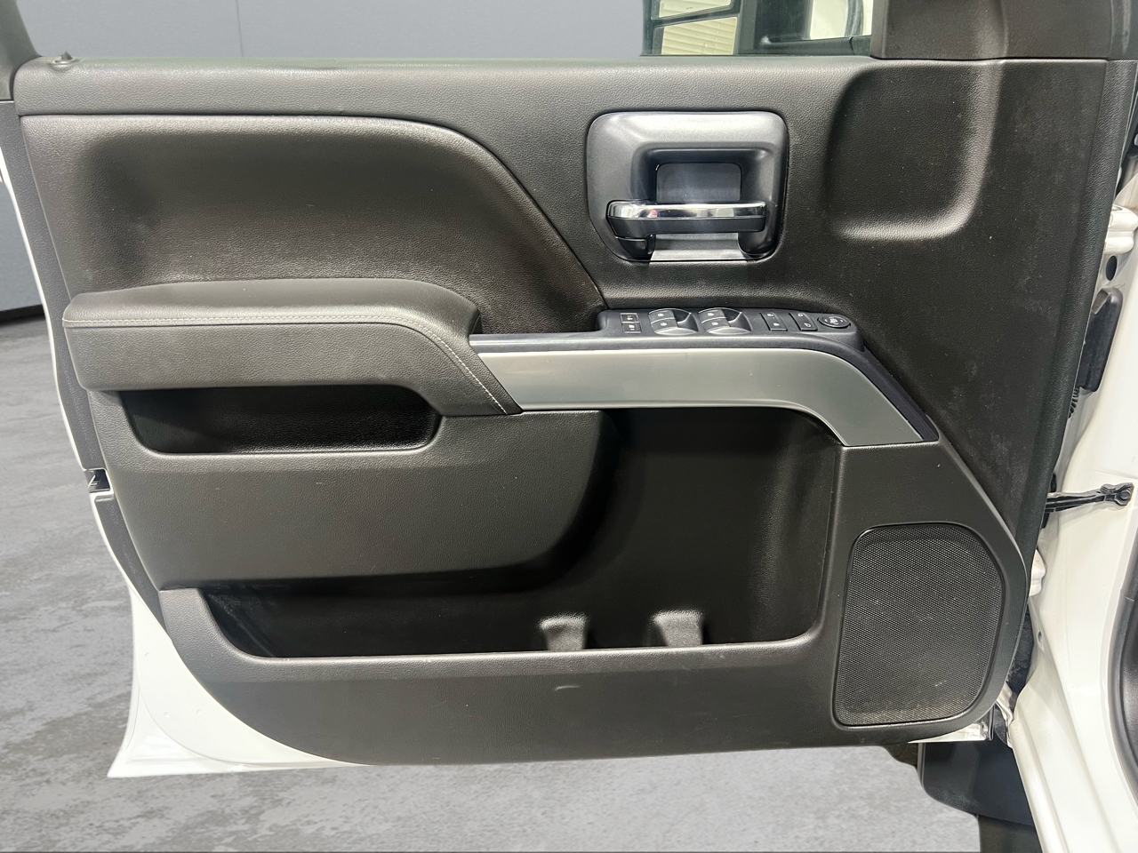 Chevrolet Silverado 2500HD LT Crew Cab Long Box 4WD 2015