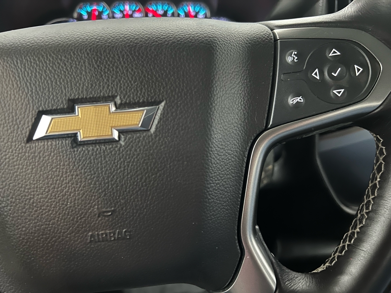 Chevrolet Silverado 2500HD LT Crew Cab Long Box 4WD 2015