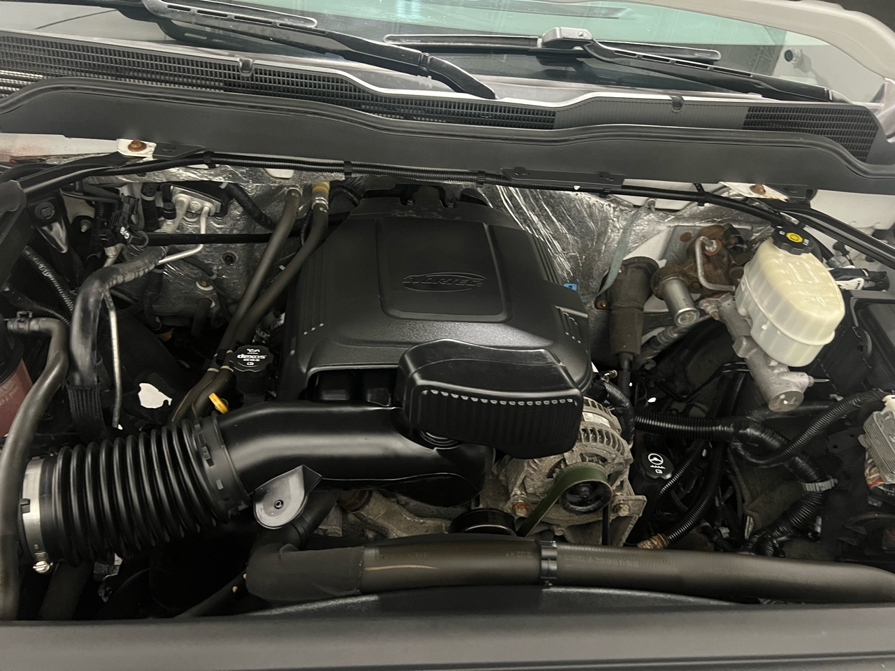 Chevrolet Silverado 2500HD LT Crew Cab Long Box 4WD 2015