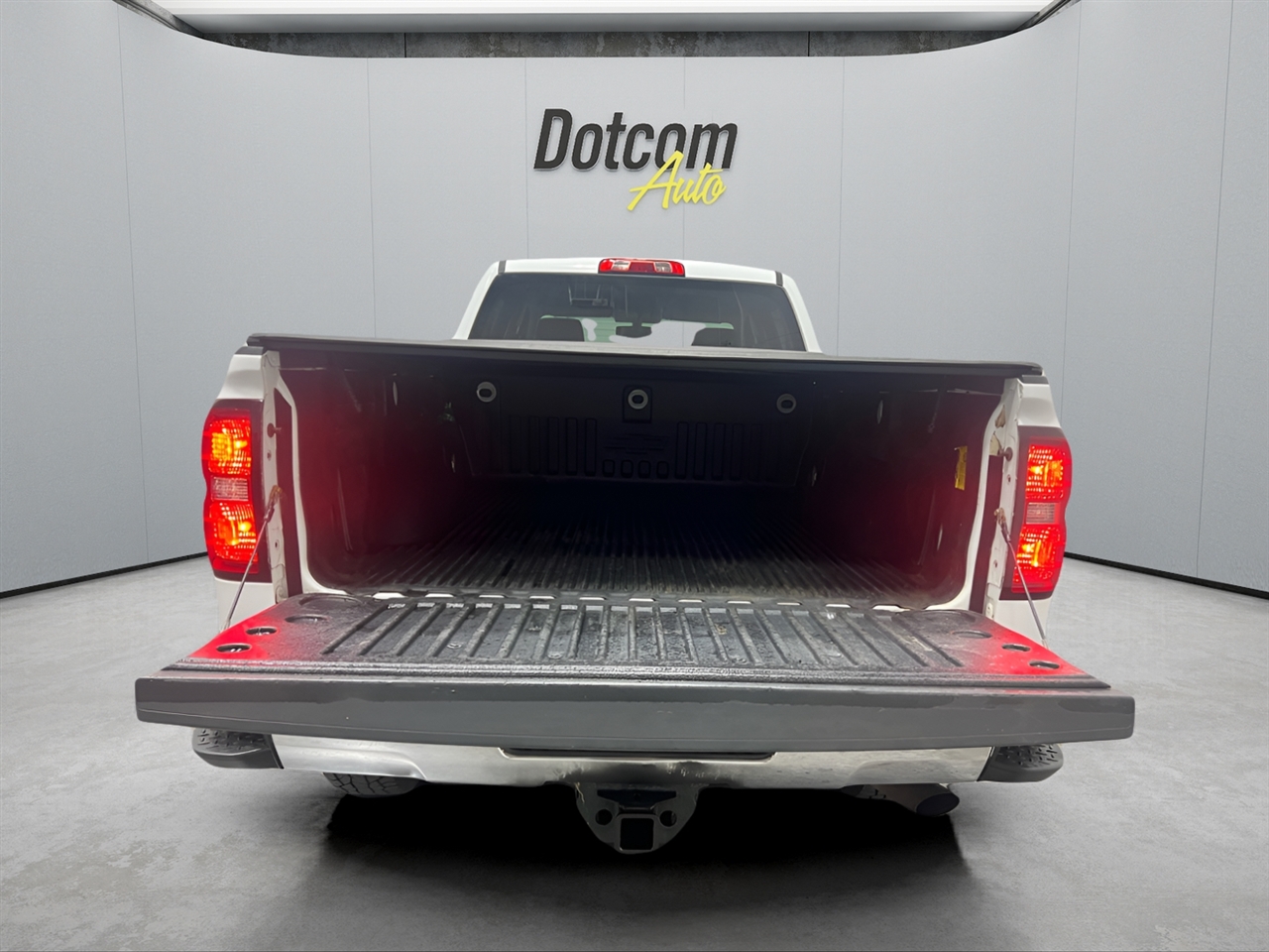 Chevrolet Silverado 2500HD LT Crew Cab Long Box 4WD 2015