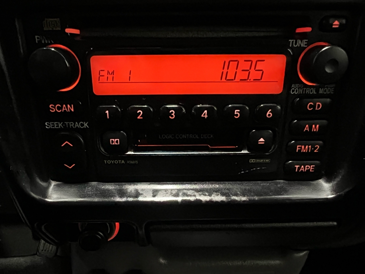 Toyota Tacoma Xtracab V6 4WD 2004