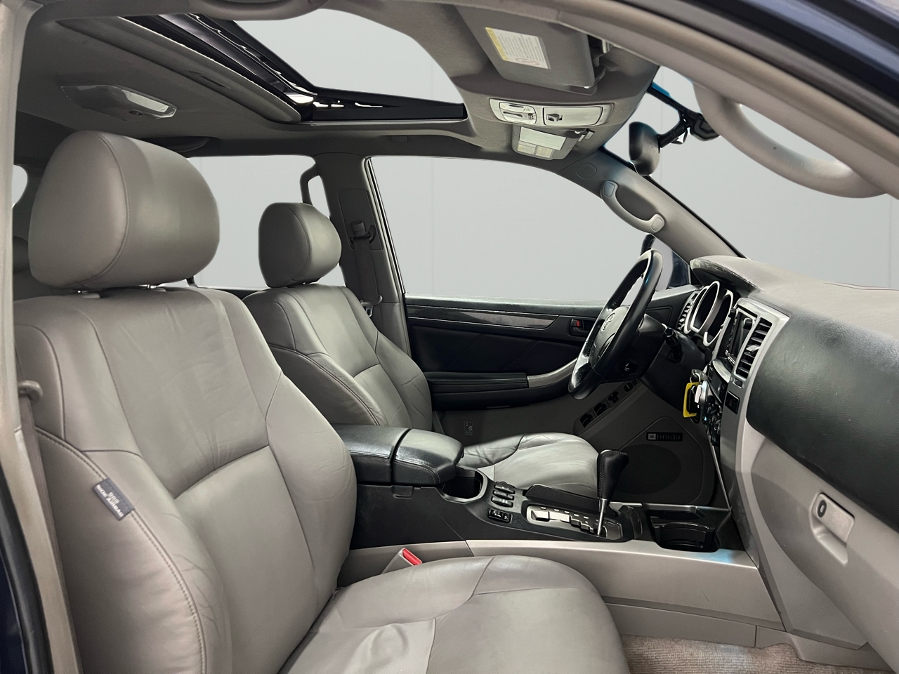 Toyota 4Runner Limited 4WD 2004