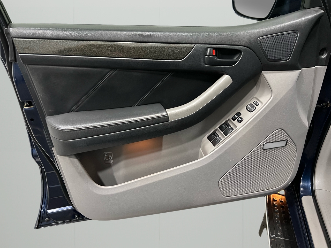 Toyota 4Runner Limited 4WD 2004