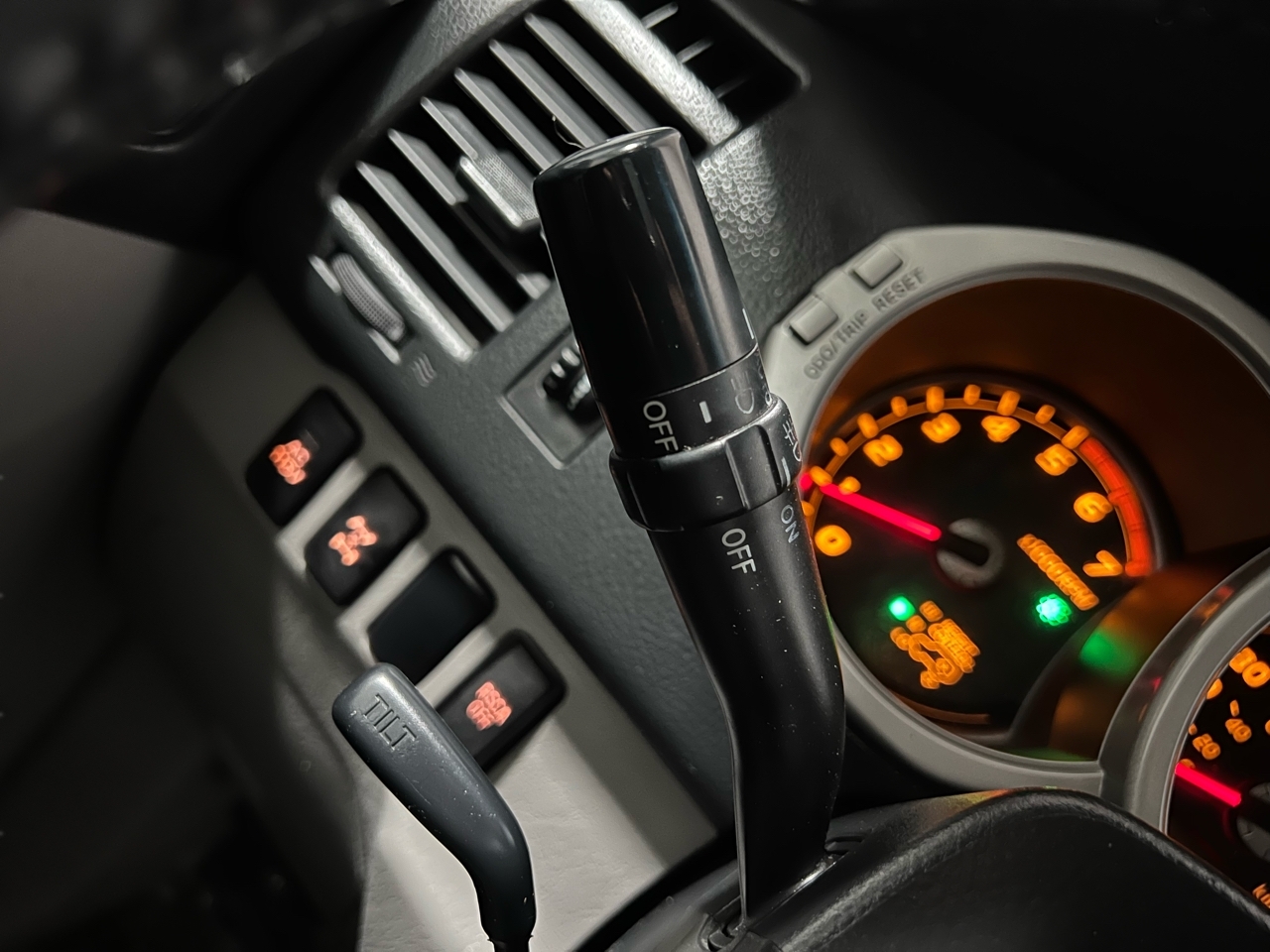 Toyota 4Runner Limited 4WD 2004