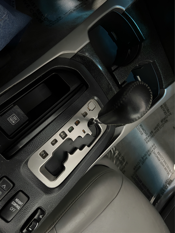 Toyota 4Runner Limited 4WD 2004