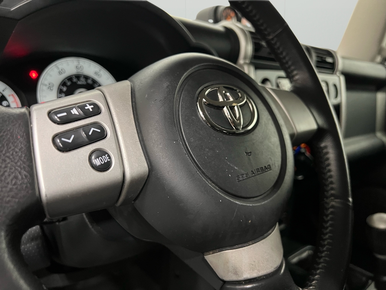 Toyota FJ Cruiser 4WD AT 2007