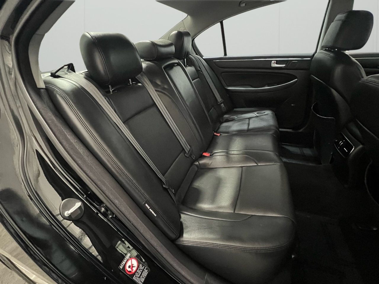 Hyundai Genesis 3.8L 2013