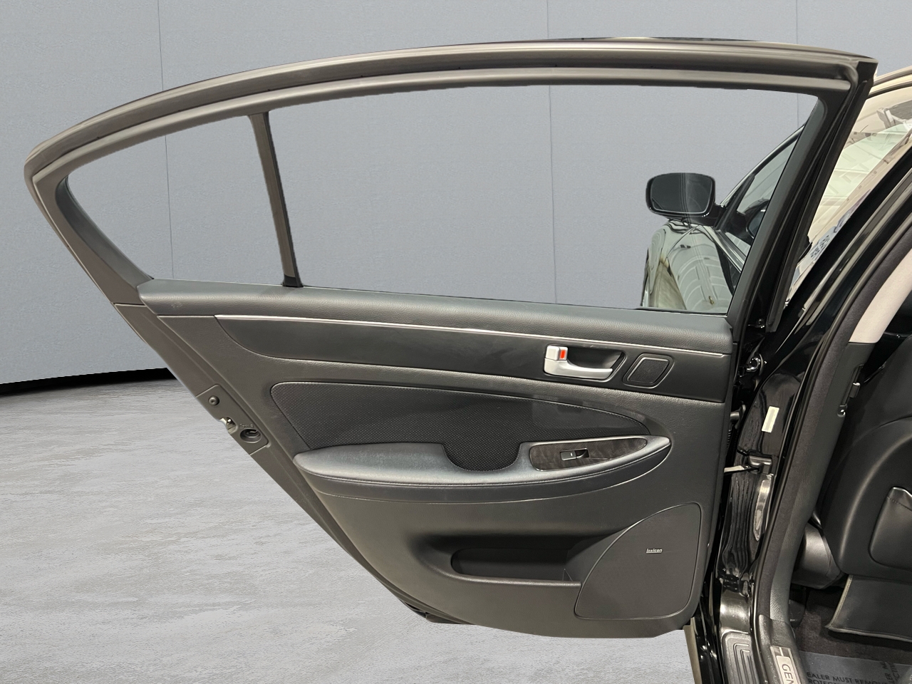 Hyundai Genesis 3.8L 2013