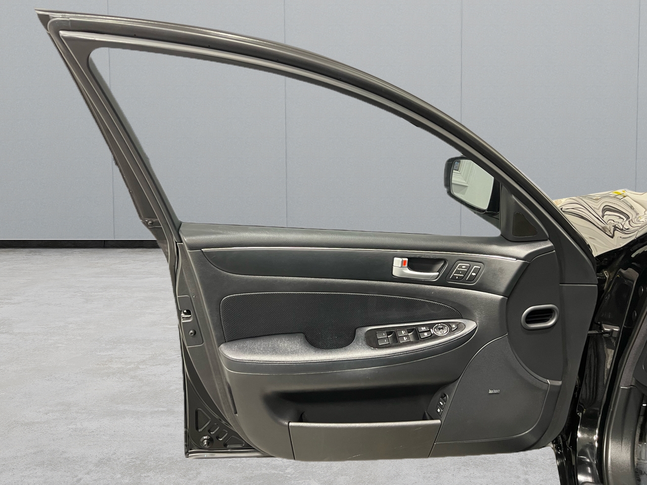 Hyundai Genesis 3.8L 2013