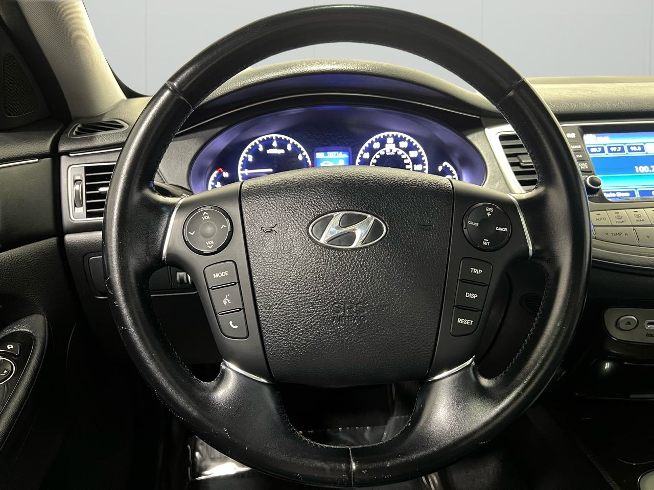 Hyundai Genesis 3.8L 2013