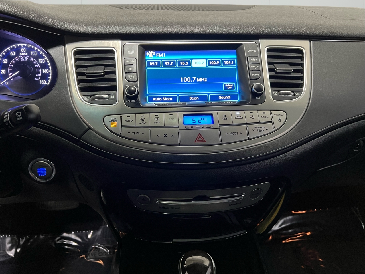 Hyundai Genesis 3.8L 2013