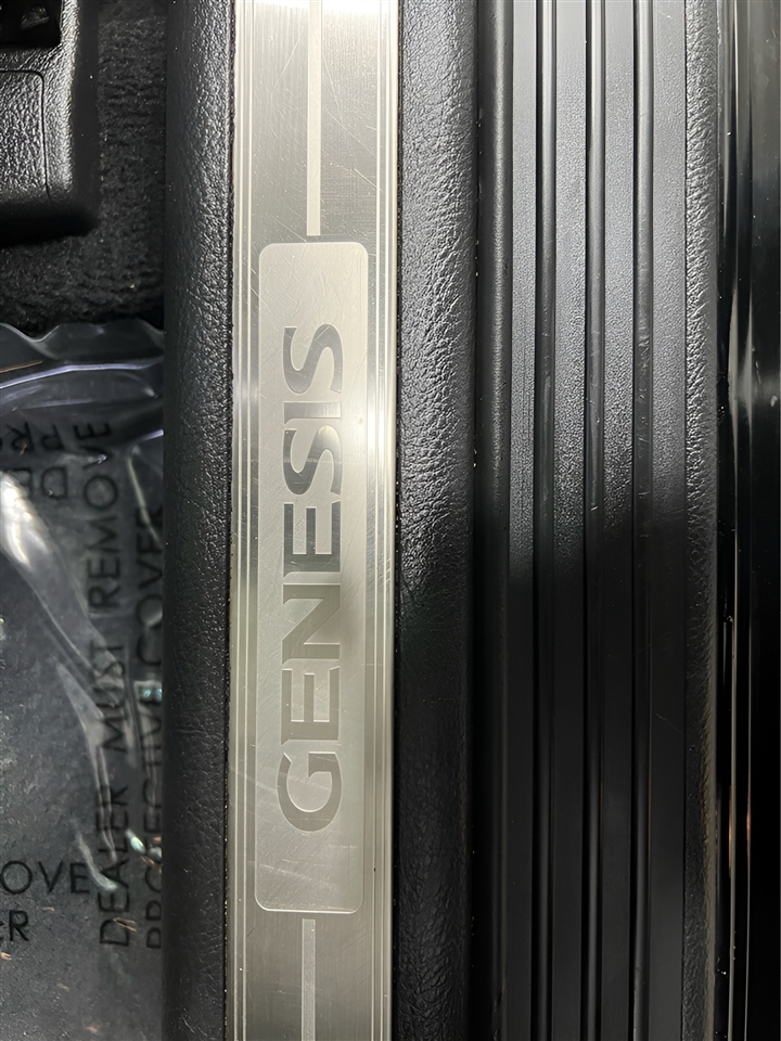 Hyundai Genesis 3.8L 2013