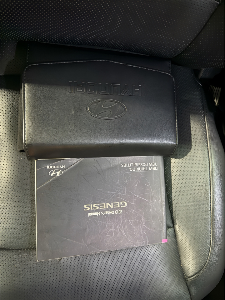 Hyundai Genesis 3.8L 2013