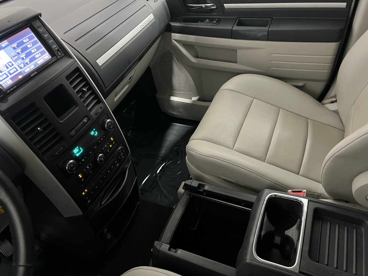 Dodge Grand Caravan SXT 2008