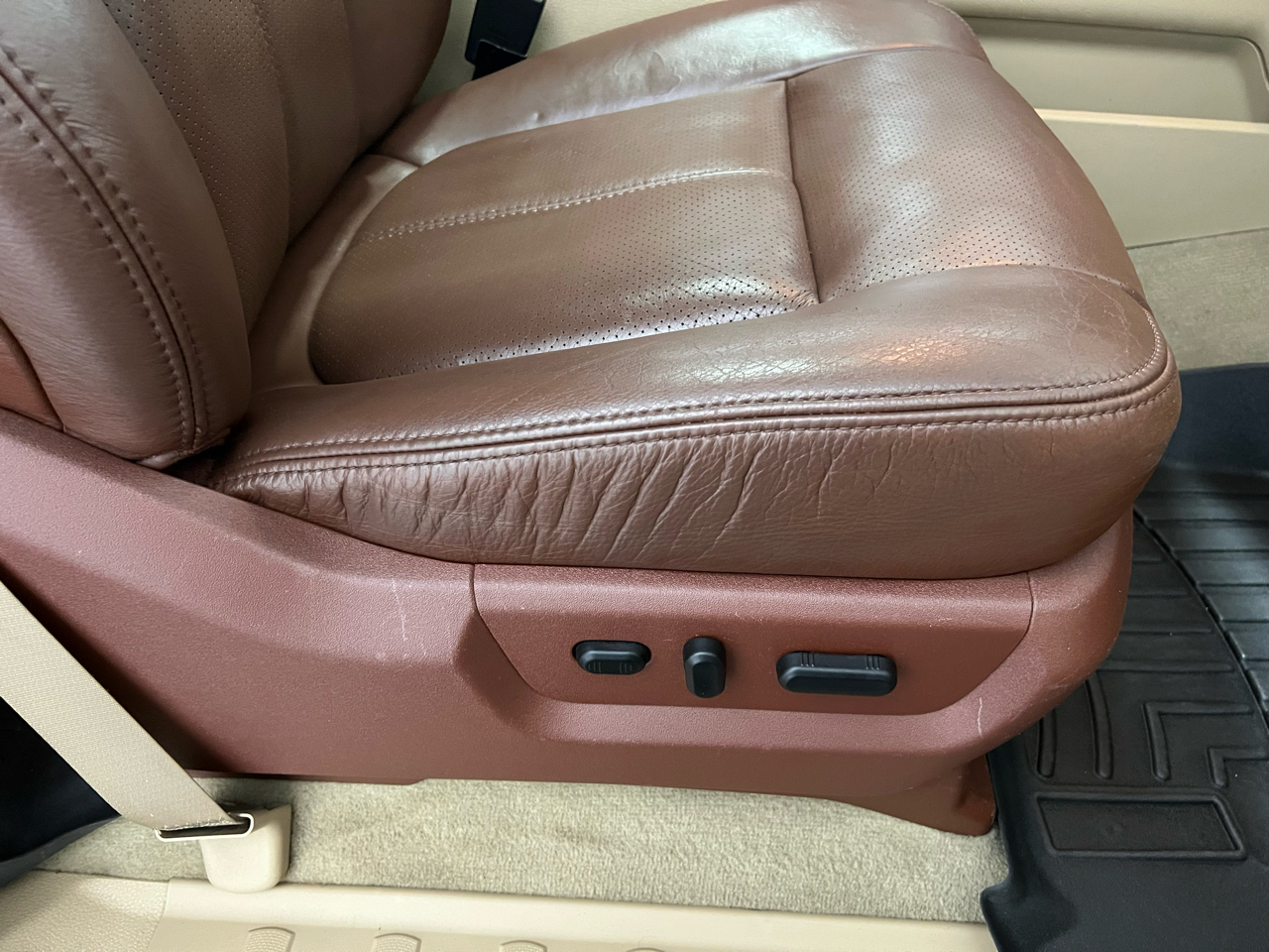 Ford F-250 SD XLT Crew Cab Long Bed 4WD 2011